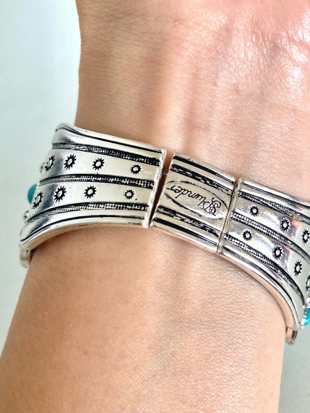 Plunder Silver & Turquoise tone Cluster NWOT boho cowgirl stretch Bracelet - Picture 4 of 9